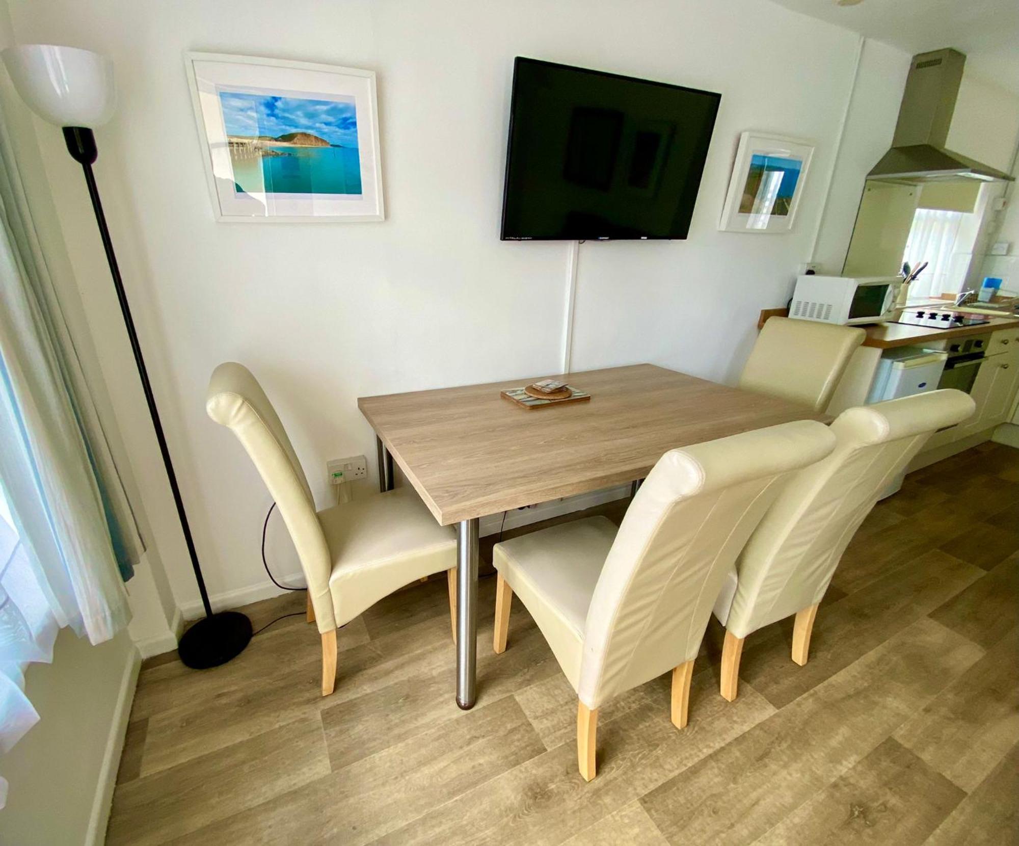 Golden Acre Jurassic Coastal Lodges ,Eype ブリッドポート エクステリア 写真